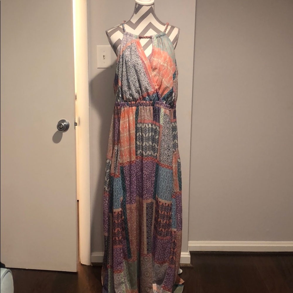 Maxi city chic dress